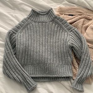 H&M grey knit sweater